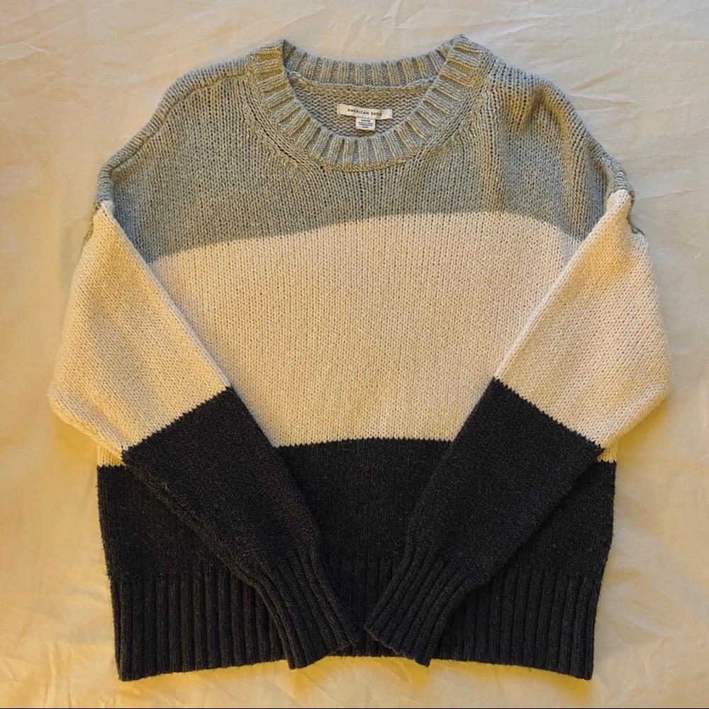 knit sweater from american eagle in black/white